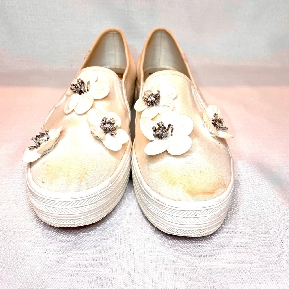 Kate Spade Keds Triple Decker Flower Bridal Shoe - Picture 2 of 8